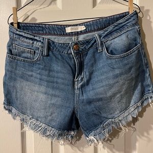 Cello Distressed Hem Medium/Light Wash Jean Shorts